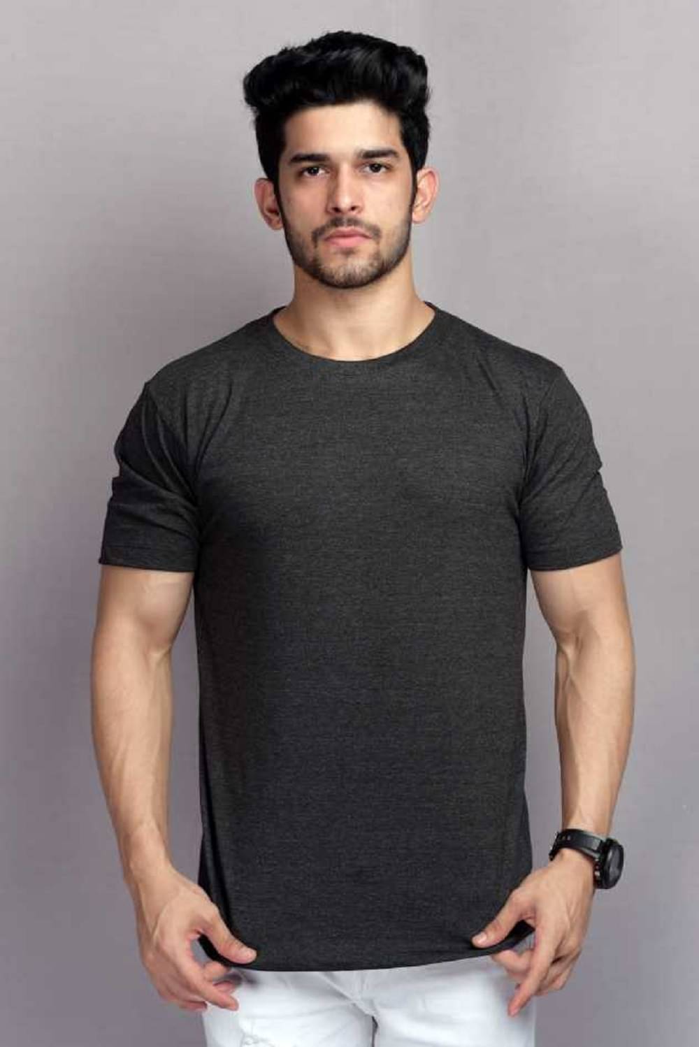     			risemax Cotton Blend Regular Fit Solid Half Sleeves Men's Round T-Shirt - Charcoal Grey ( Pack of 1 )