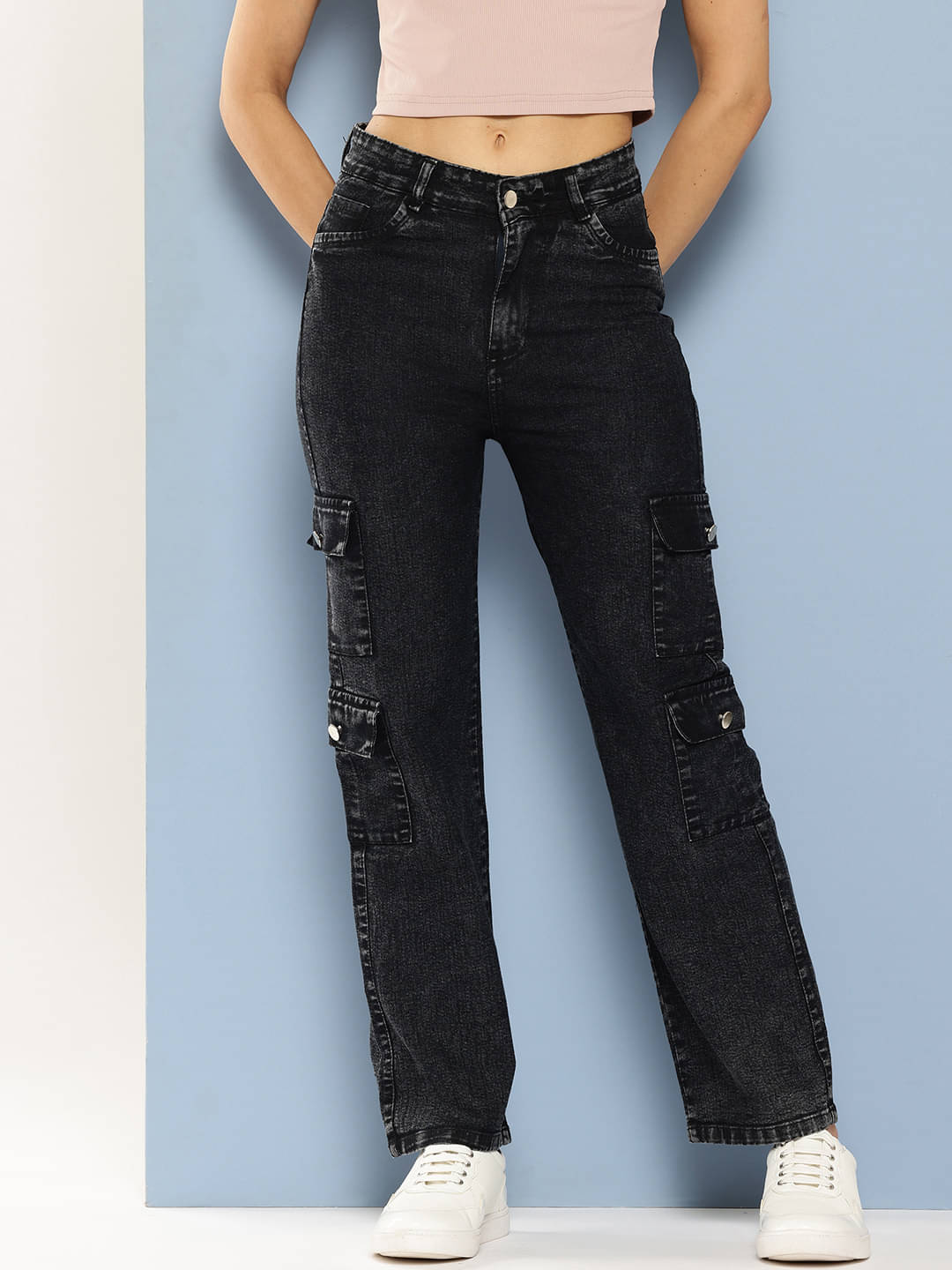     			Aarika - Black Denim Regular Fit Women's Jeans ( Pack of 1 )