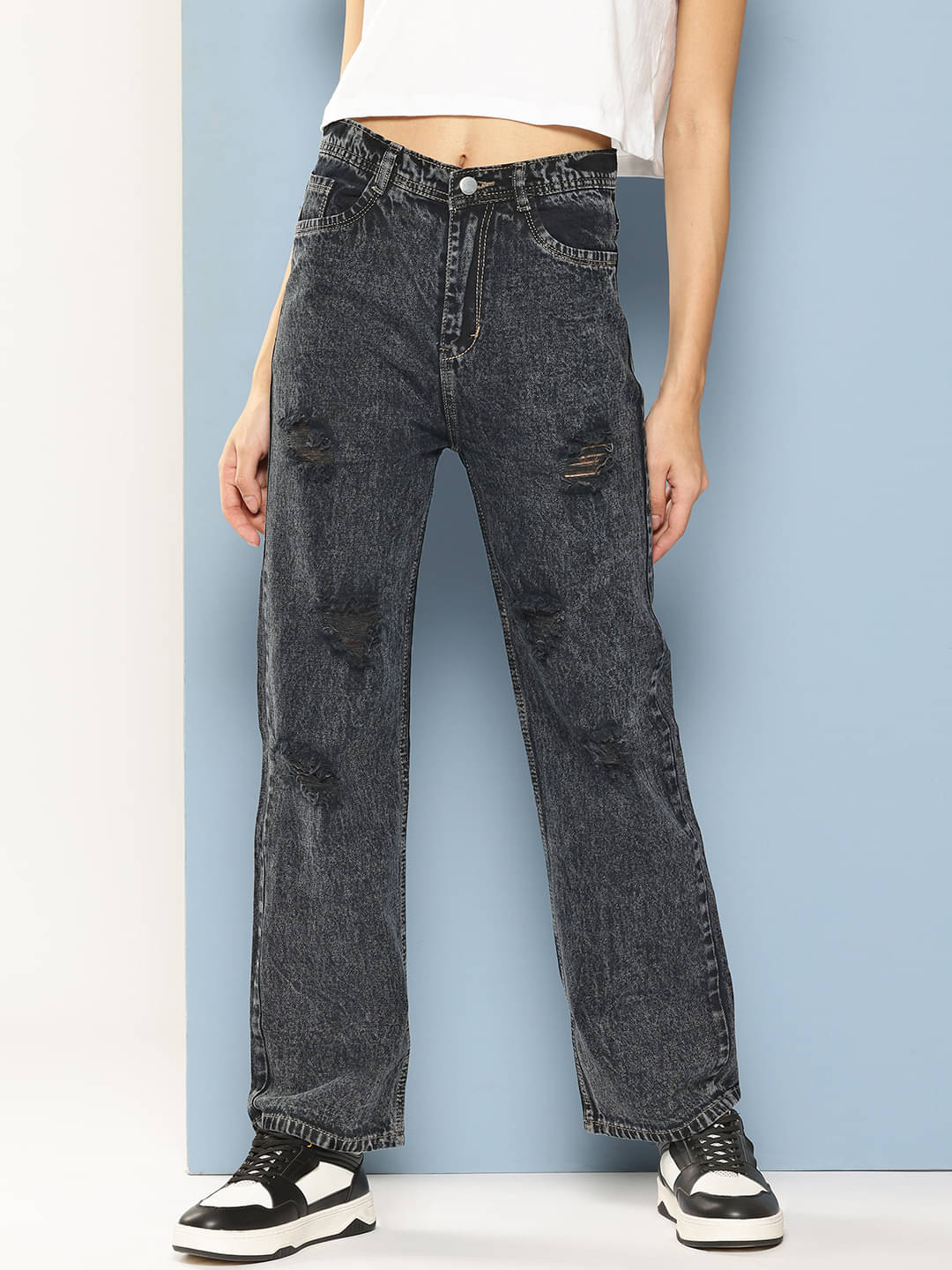     			Aarika - Black Denim Regular Fit Women's Jeans ( Pack of 1 )