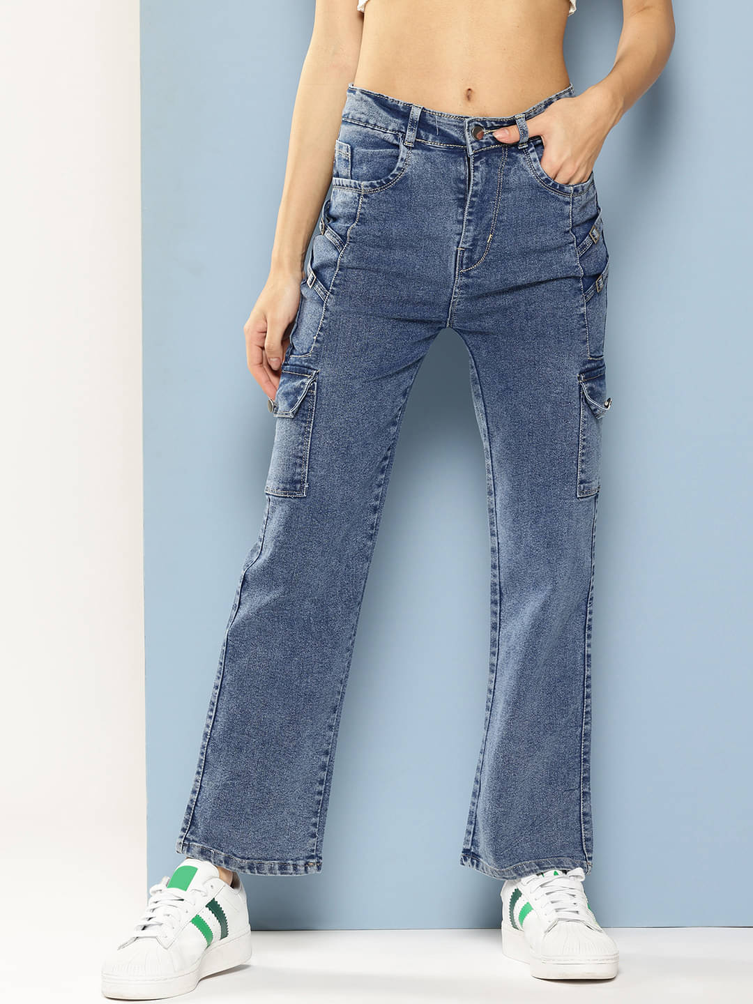     			Aarika - Blue Denim Regular Fit Women's Jeans ( Pack of 1 )