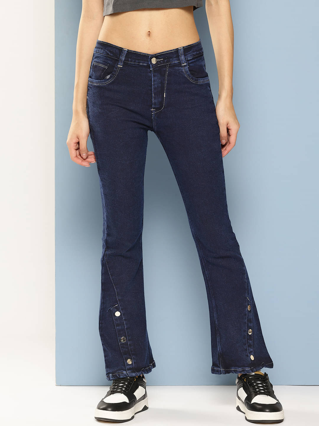     			Aarika - Green Denim Regular Fit Women's Jeans ( Pack of 1 )