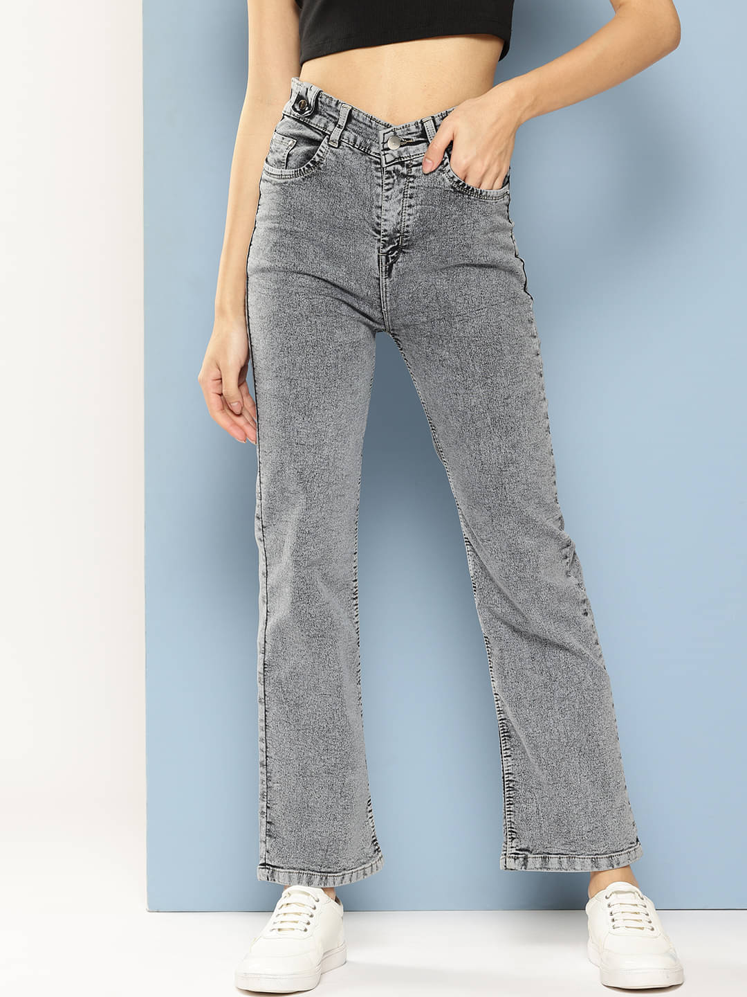    			Aarika - Grey Denim Regular Fit Women's Jeans ( Pack of 1 )