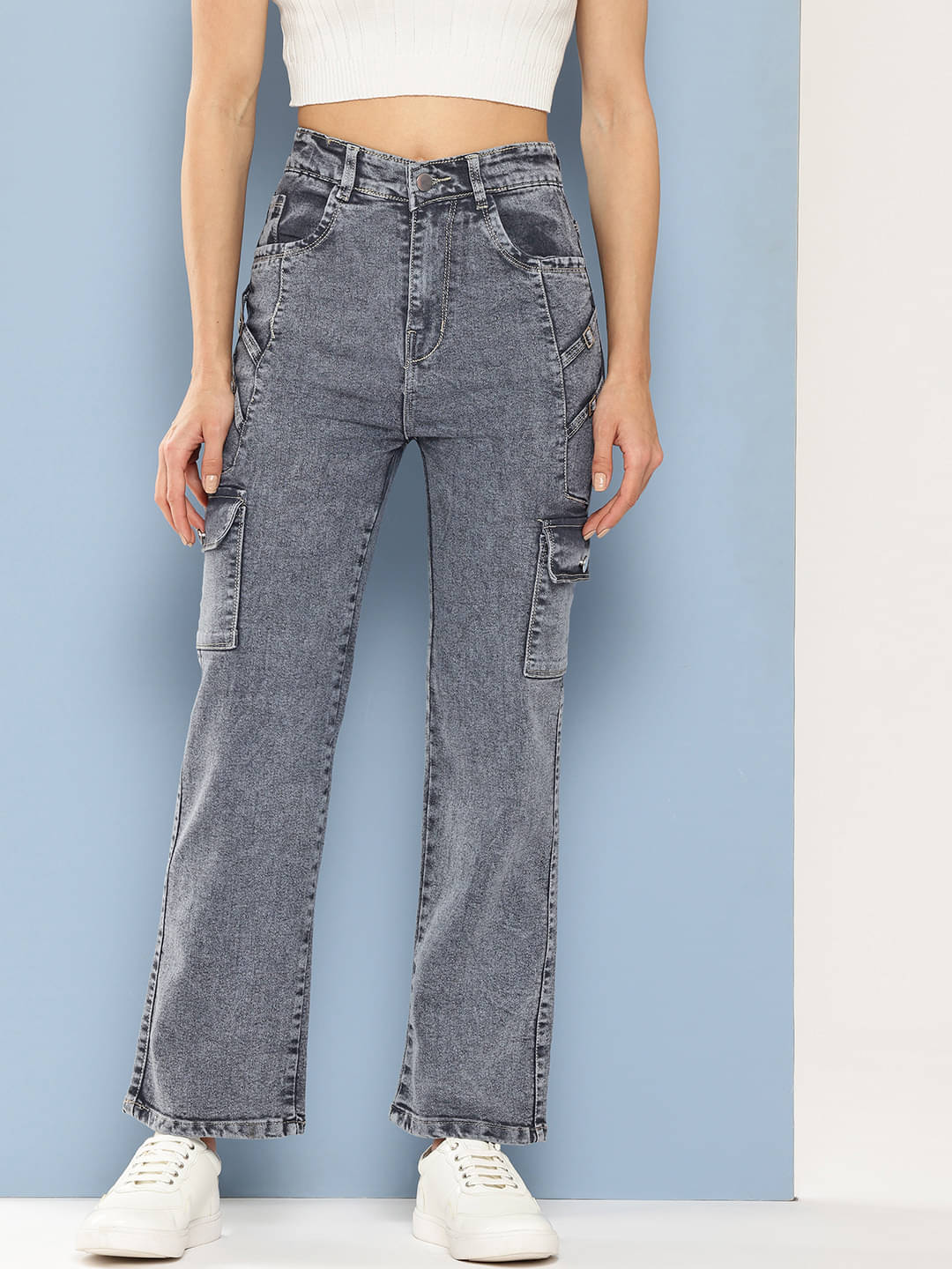     			Aarika - Grey Denim Regular Fit Women's Jeans ( Pack of 1 )