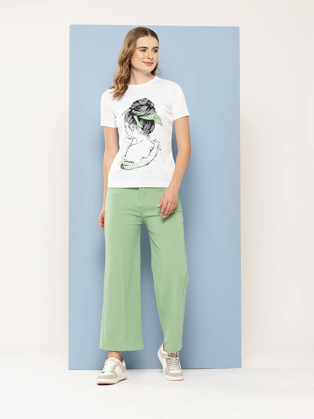     			Aarika Pack of 1 Nylon Regular Women's Casual Pants ( Green )