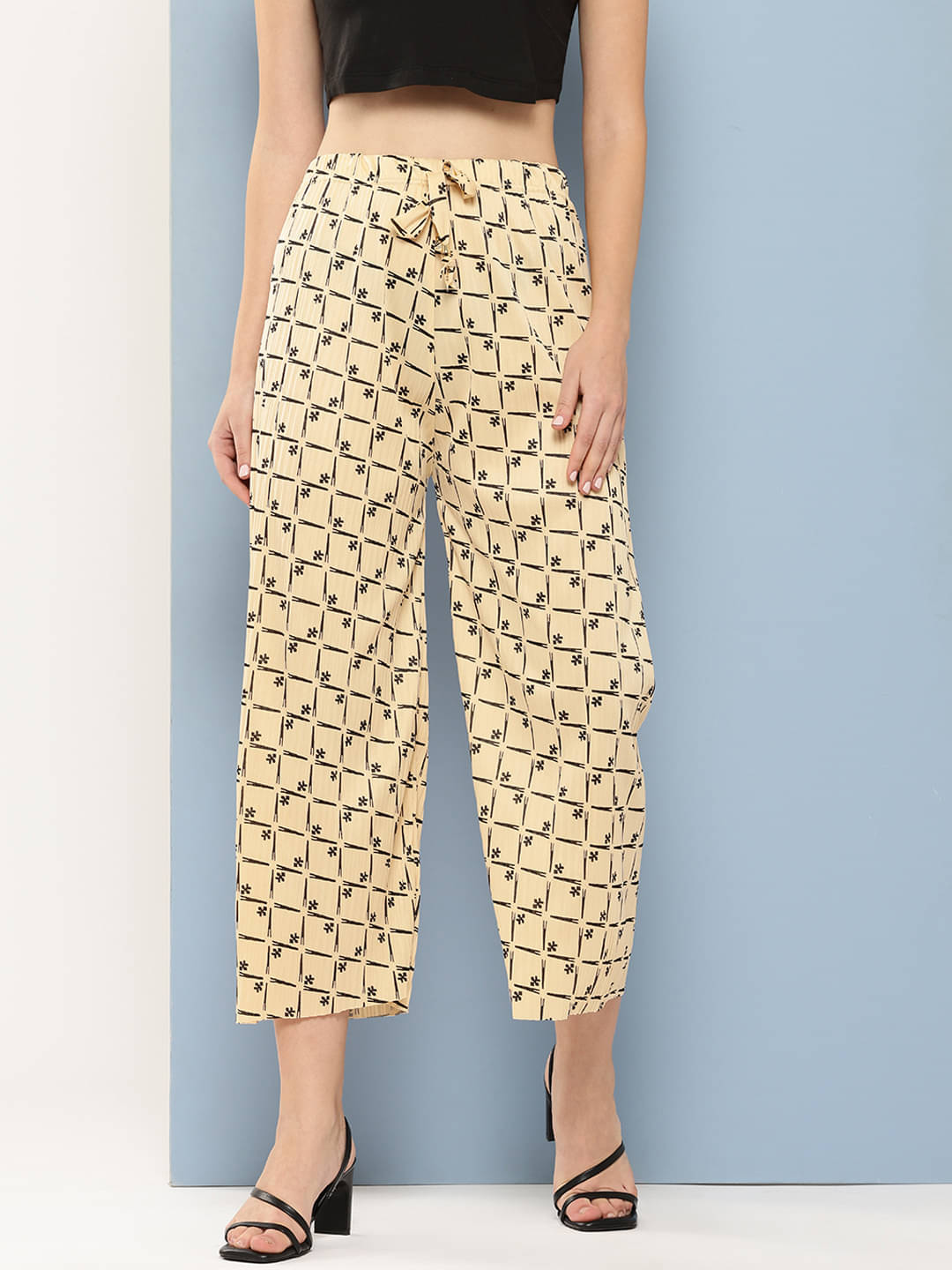 Aarika Pack of 1 Polyester Straight Women's Palazzos ( Beige ) Aarika Pack of 1 Polyester Straight Women's Palazzos ( Beige )