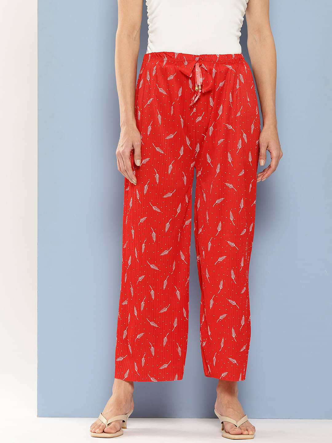 Aarika Pack of 1 Polyester Straight Women's Palazzos ( Red ) Aarika Pack of 1 Polyester Straight Women's Palazzos ( Red )