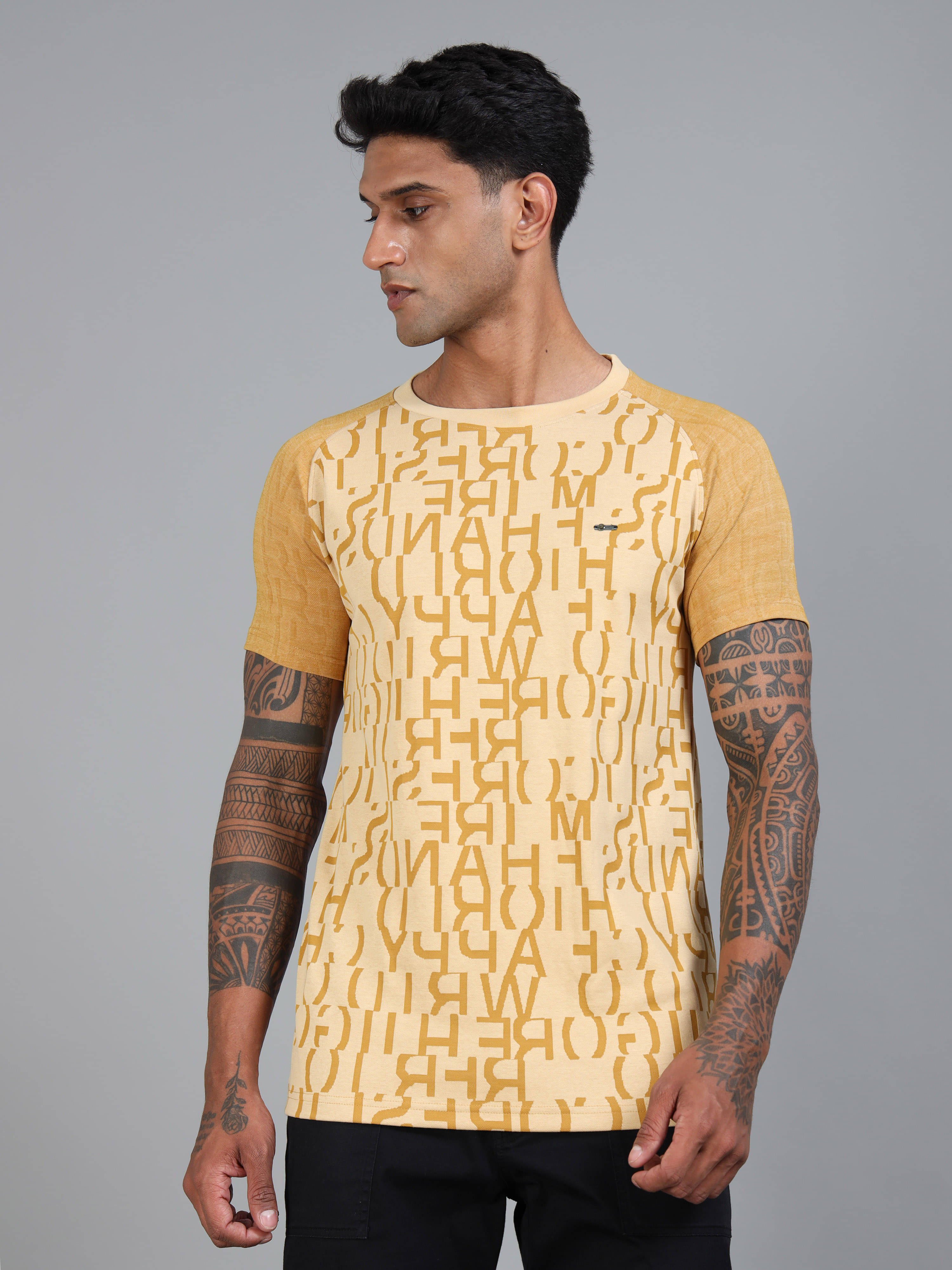     			BLUE ARC Cotton Blend Regular Fit Self Design Half Sleeves Men's Round T-Shirt - Yellow ( Pack of 1 )