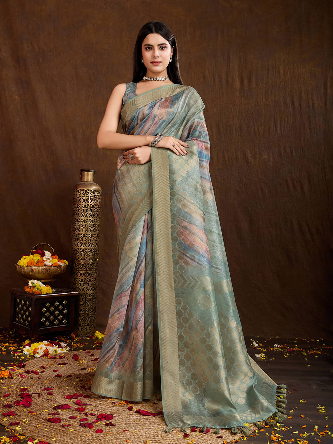 MANTROTSAV Art Silk Printed Saree With Unstitched Blouse Piece ( Green ) MANTROTSAV Art Silk Printed Saree With Unstitched Blouse Piece ( Green )