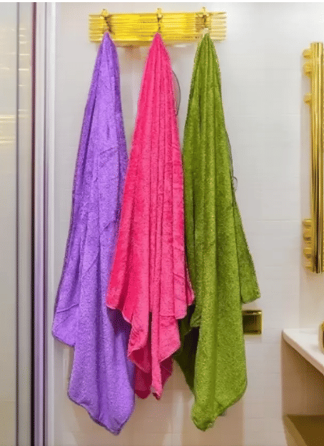     			Finesse Decor Pack of 3 Microfibre Below 300 -GSM Bath Towel ( Purple )