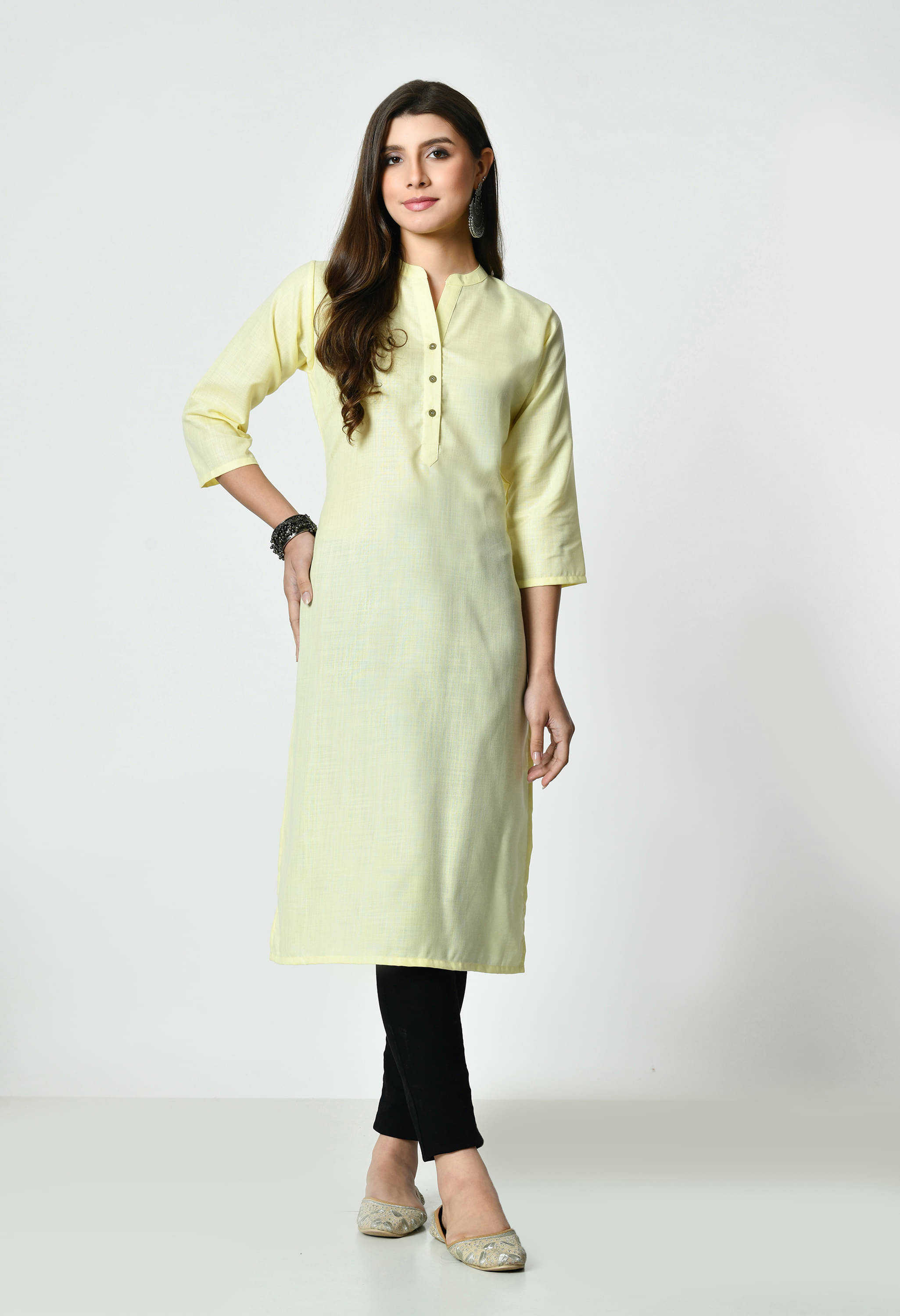 MAURYA Pack of 1 Cotton Blend Solid Straight Women's Kurti - ( Yellow ) MAURYA Pack of 1 Cotton Blend Solid Straight Women's Kurti - ( Yellow )