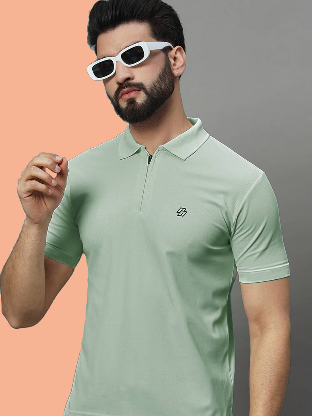 Nuovo Pack of 1 Cotton Blend Regular Fit Solid Half Sleeves Men's Polo T Shirt ( Light Grey ) Nuovo Pack of 1 Cotton Blend Regular Fit Solid Half Sleeves Men's Polo T Shirt ( Light Grey )