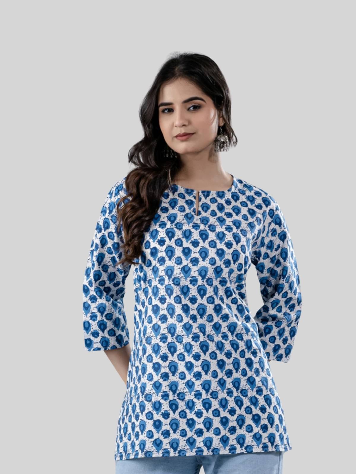     			Cotton Blend Short Kurti For Women (Pack of 1)