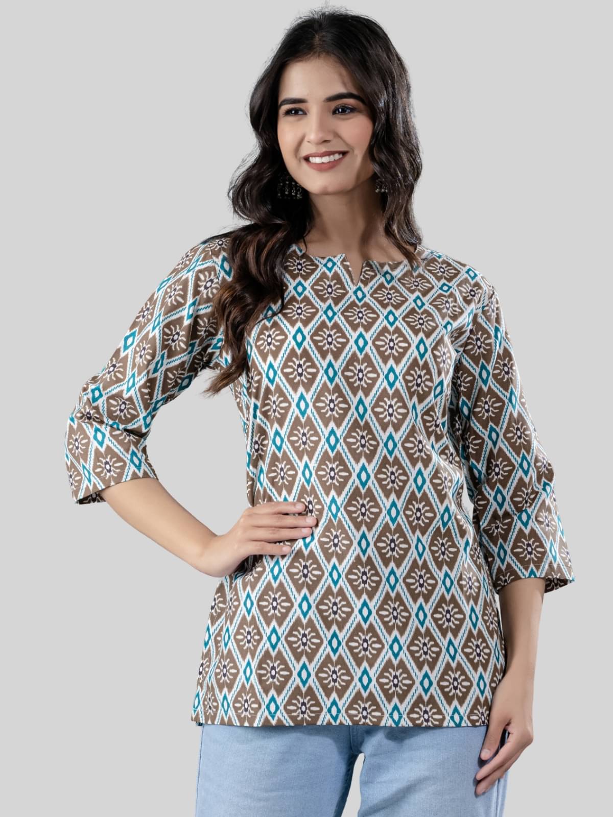 Cotton Blend Short Kurti For Women (Pack of 1) Cotton Blend Short Kurti For Women (Pack of 1)