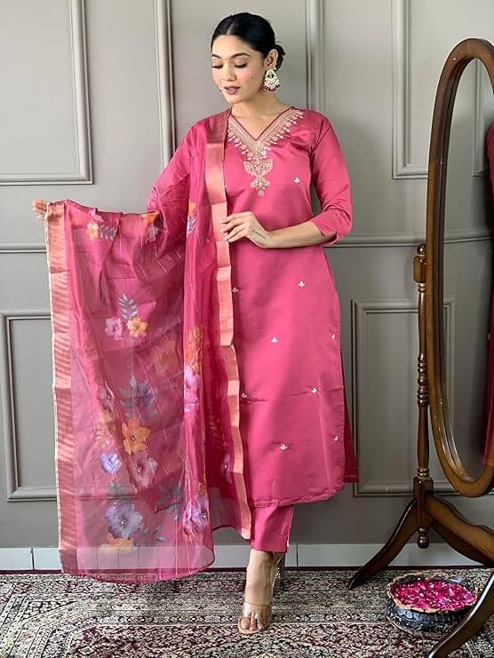     			piludi Chanderi Embroidered Kurti With Pants Women's Stitched Salwar Suit - Pink ( Pack of 1 )