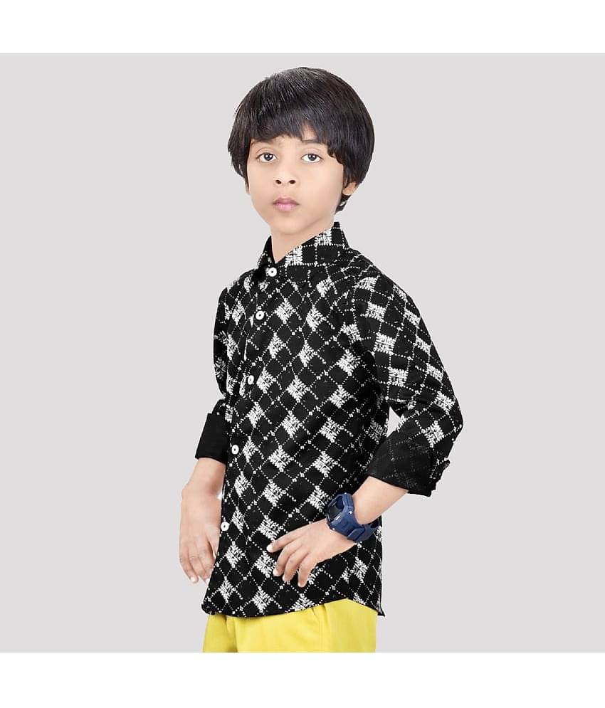 Made In The Shade Pack of 1 Boys 100% Cotton Shirt ( Black )