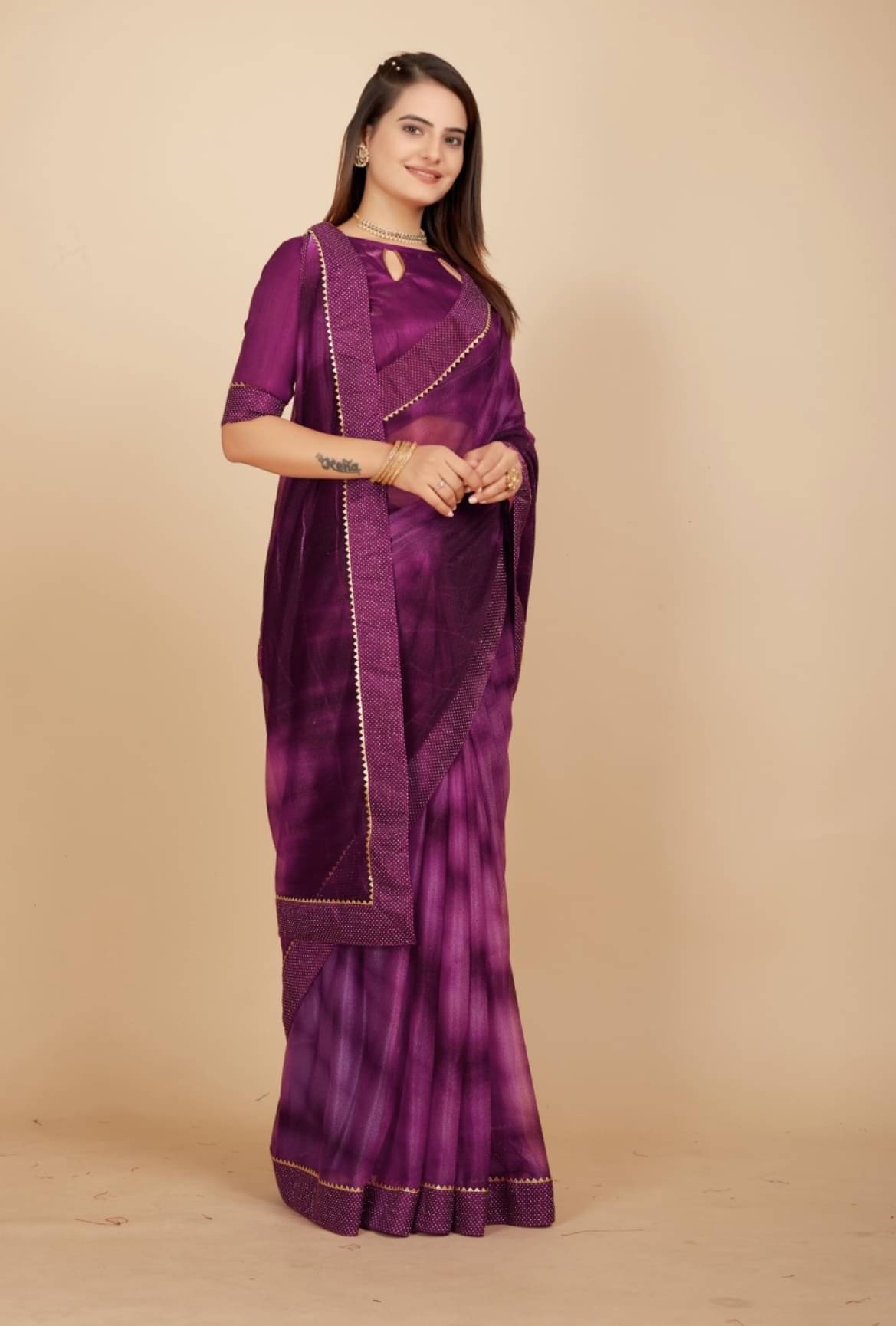 SIMRISH Lycra Self Design Saree With Unstitched Blouse Piece ( Magenta ) SIMRISH Lycra Self Design Saree With Unstitched Blouse Piece ( Magenta )
