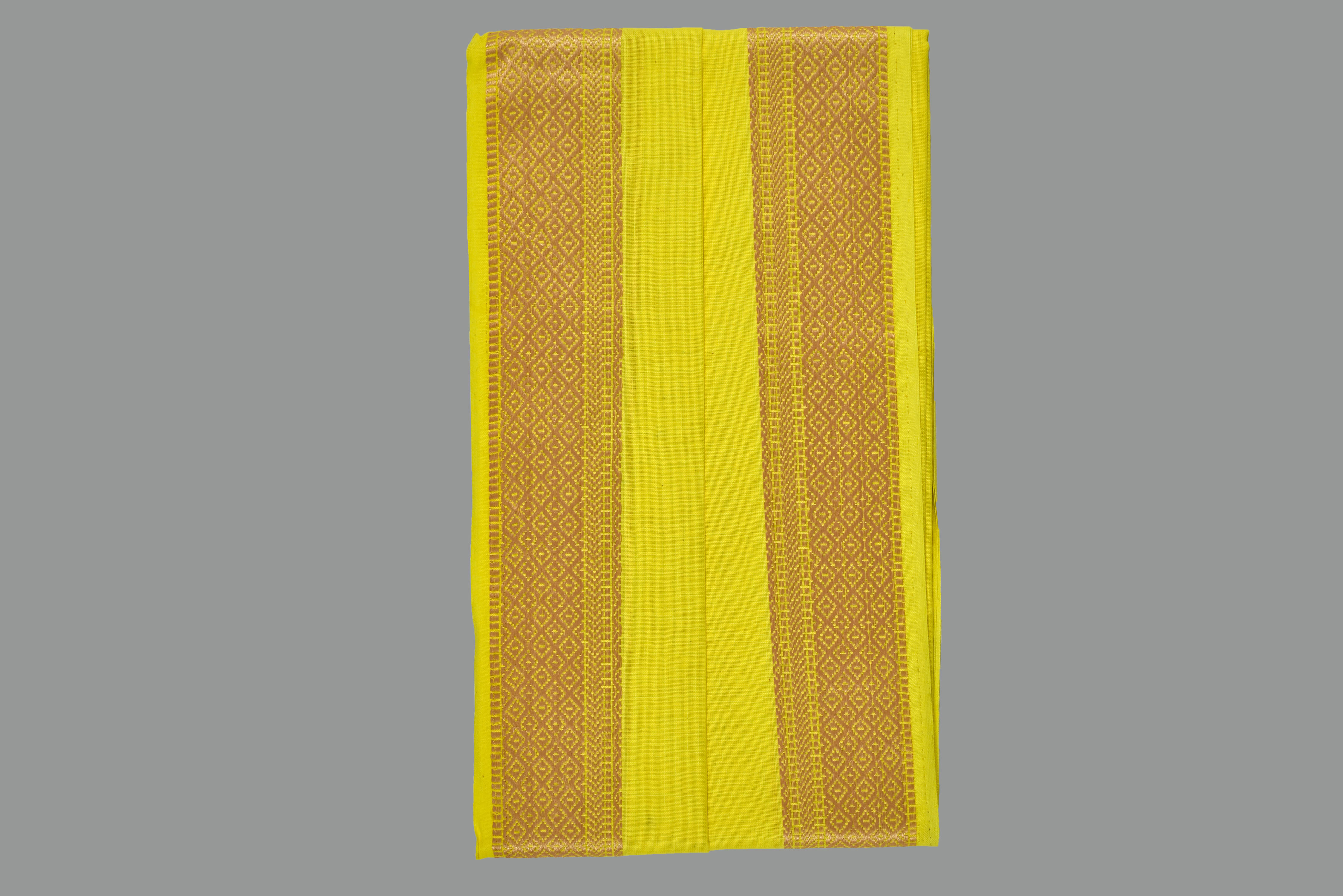     			Shyam Handloom Pack of 1 Cotton Below 300 -GSM Bath Towel ( Yellow )
