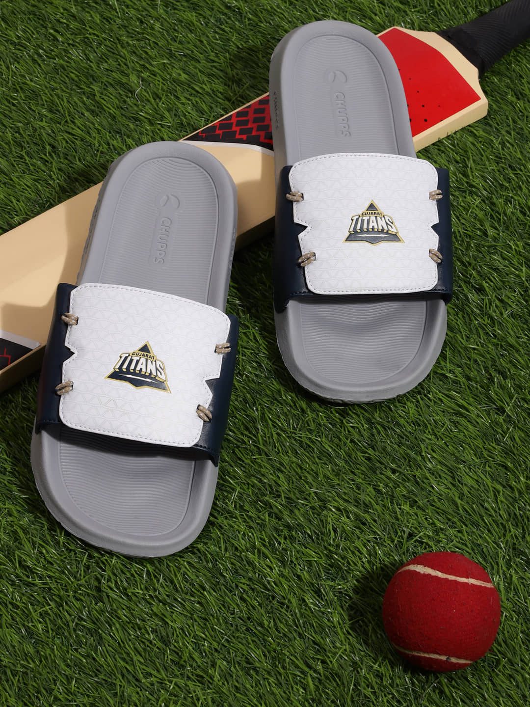 CHUPPS White Men's Slide Flip Flop