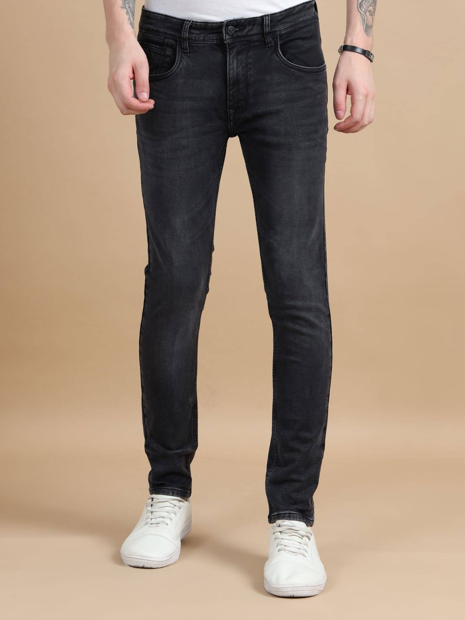 Coolcolors Slim Fit Washed Men's Jeans - Black ( Pack of 1 ) Coolcolors Slim Fit Washed Men's Jeans - Black ( Pack of 1 )
