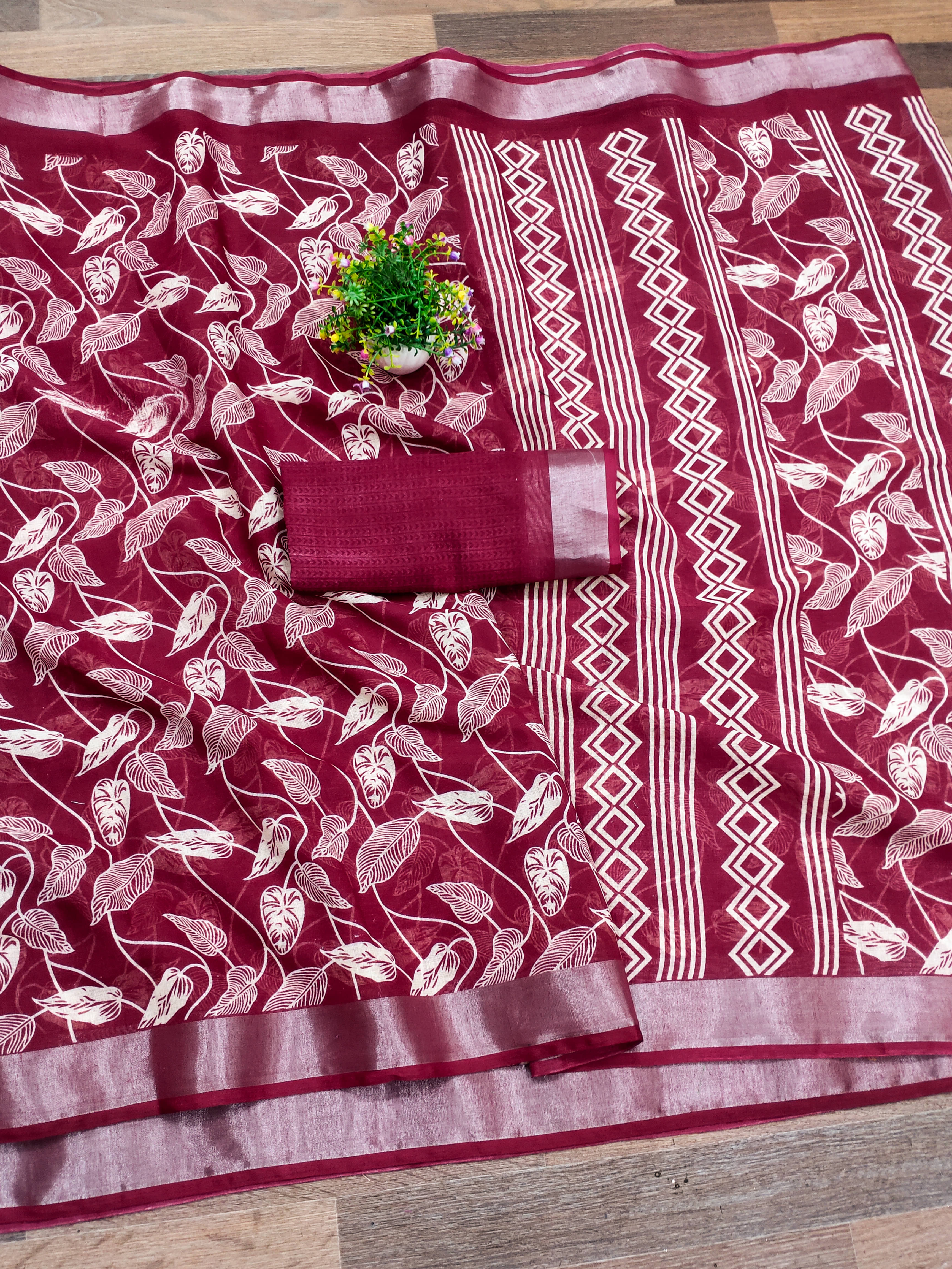 HEMA SILK MILLS Linen Printed Saree With Unstitched Blouse Piece ( Maroon )     			HEMA SILK MILLS Linen Printed Saree With Unstitched Blouse Piece ( Maroon )
