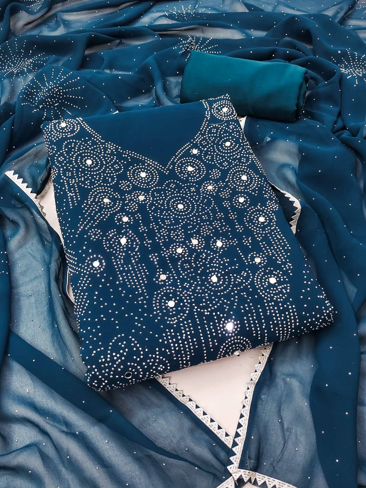     			HL SILKMILLS Unstitched Georgette Embellished Dress Material - Blue ( Pack of 1 )
