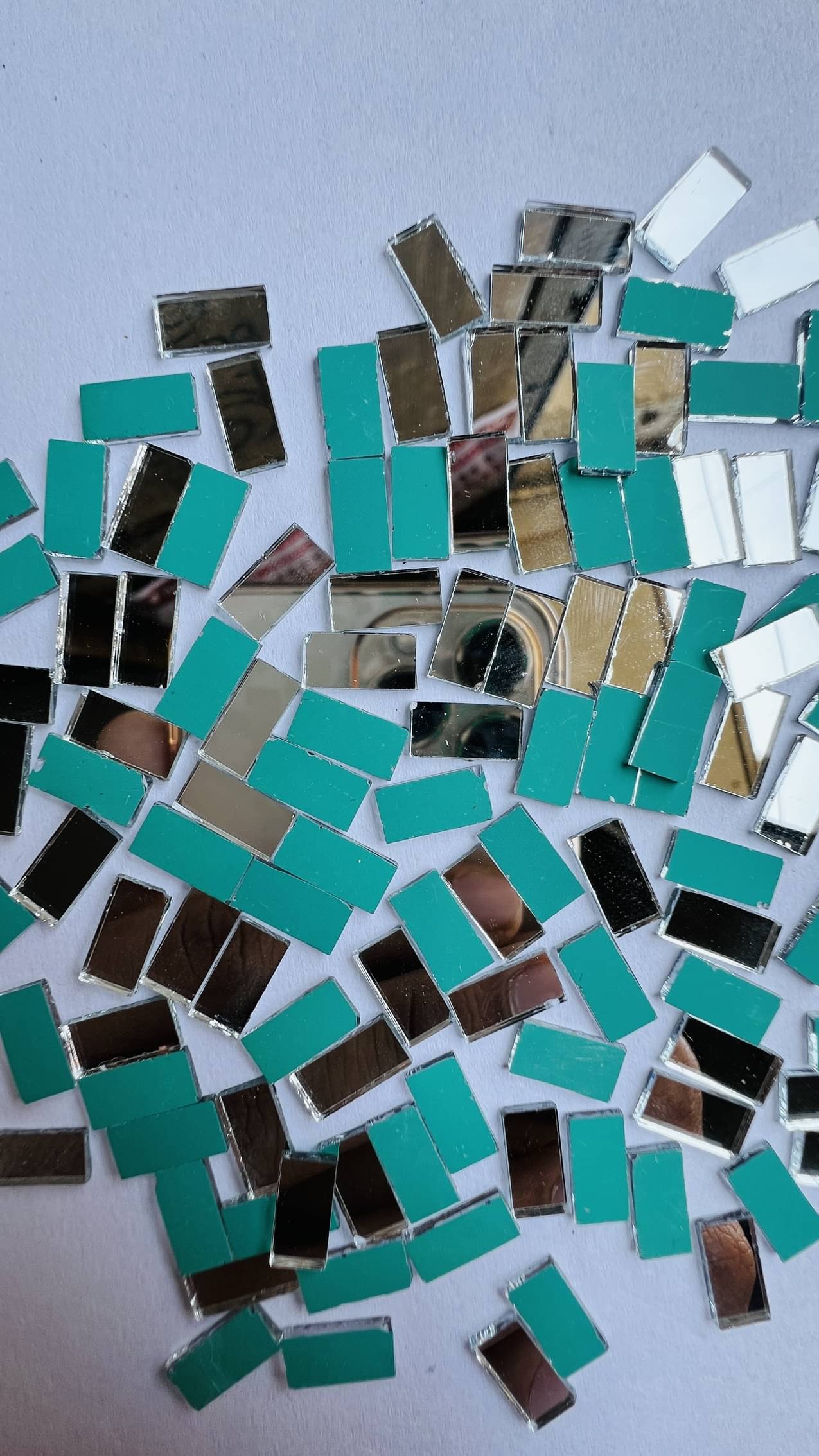     			MIRROR GLASS WORLDWIDE Glass Rectangular Shape for Mud Art Work, 5*10mm 800pices 100gm ( Pack of 1 )