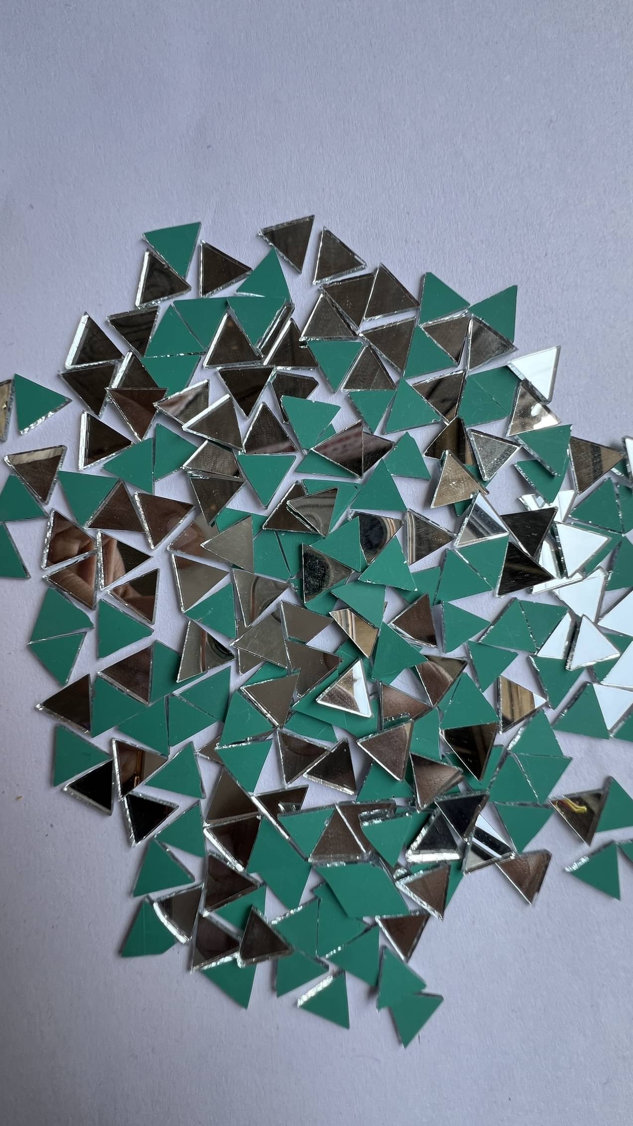     			MIRROR GLASS WORLDWIDE Glass TRIANGLE SHAPE FOR Art & Craft Work, 9*10mm 950pices 100gm ( Pack of 1 )