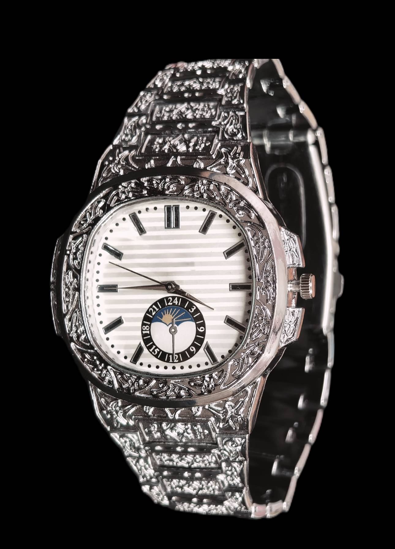     			Renaissance Traders Silver Metal Analog Men's Watch