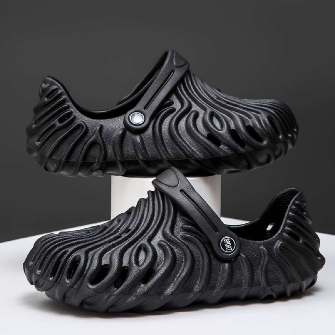 TR - Black Men's Clogs