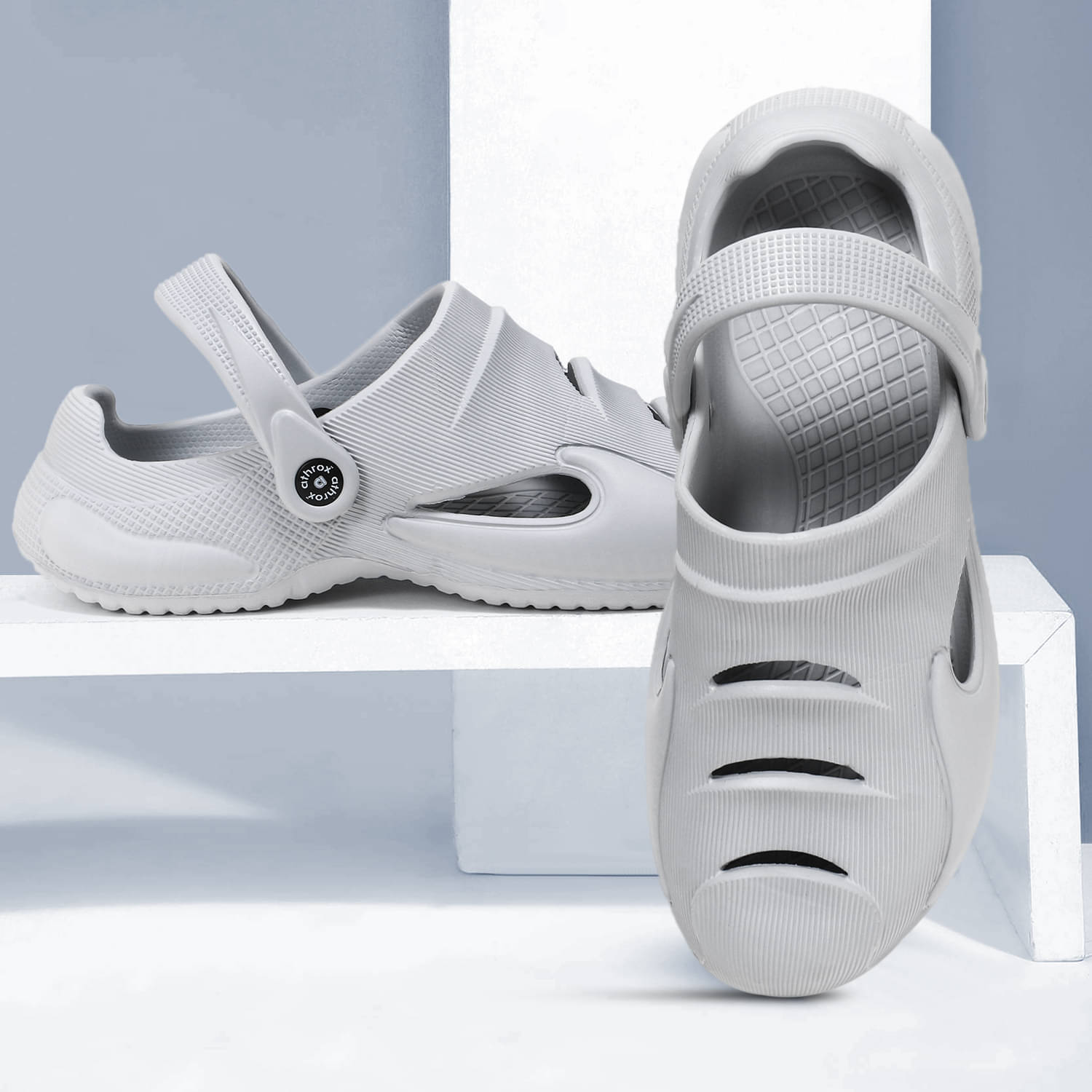     			TR - Grey Men's Clogs
