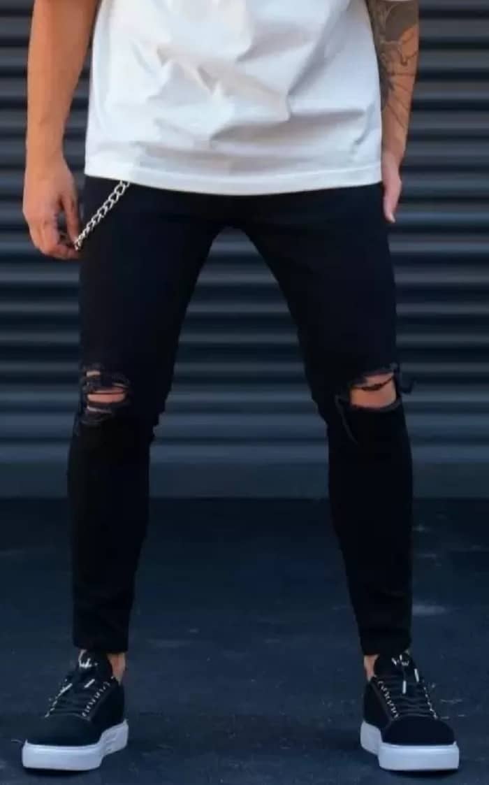 WHATON Skinny Fit Solid Men's Jeans - Black ( Pack of 1 ) - Jeans | Buy online on ZillyBuy