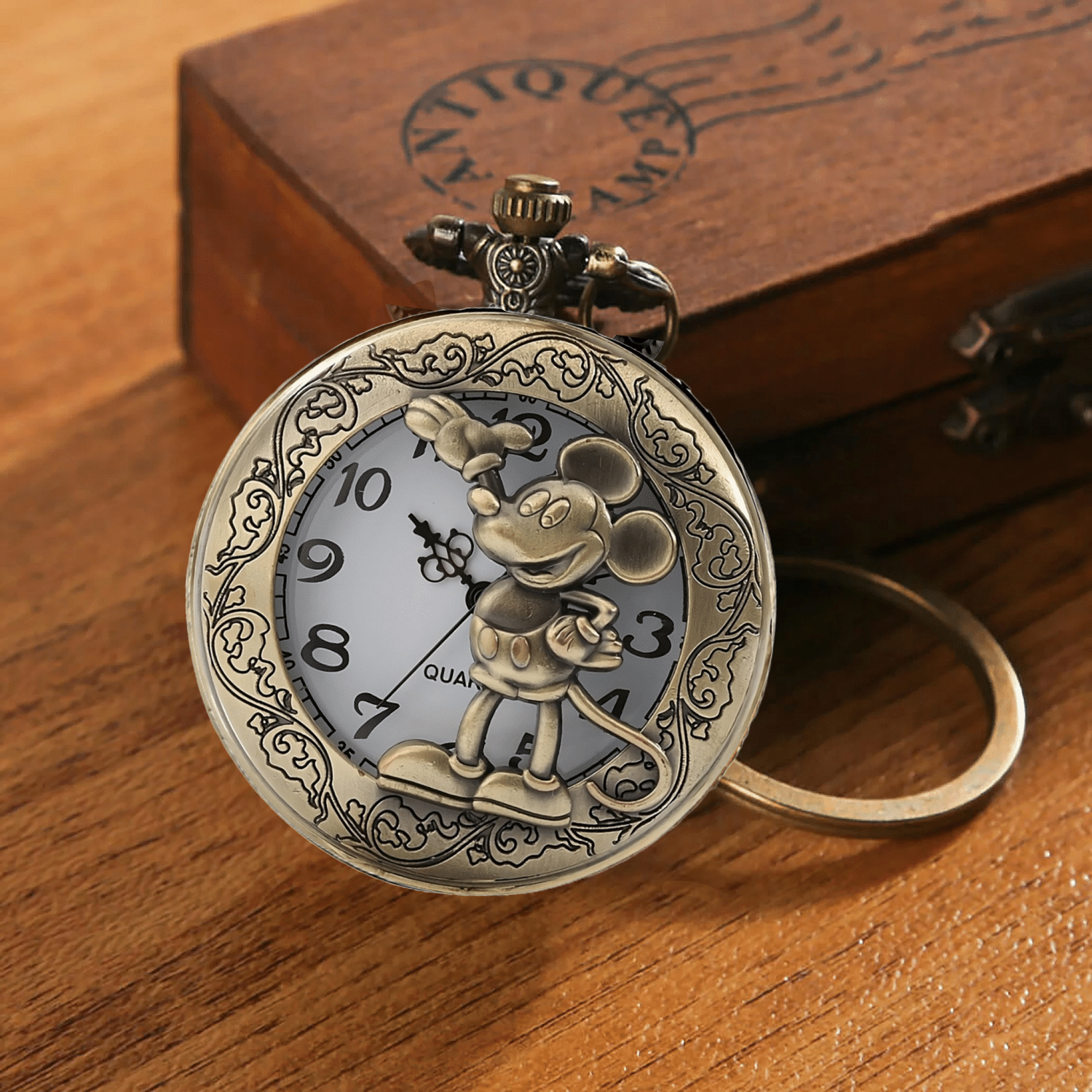World Famous Old Cartoon Mickey Mouse All New Design Pocket Watch Amazing Hook Key Chain World Famous Old Cartoon Mickey Mouse All New Design Pocket Watch Amazing Hook Key Chain