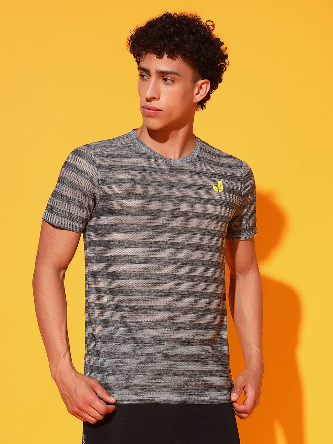     			Glito Polyester Regular Fit Striped Half Sleeves Men's Round T-Shirt - Dark Grey ( Pack of 1 )