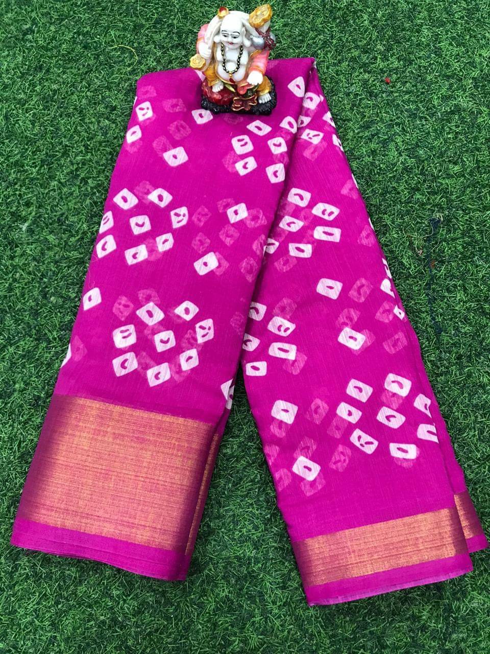 RUNAYA NX Cotton Blend Printed Saree With Unstitched Blouse Piece ( Pink ) RUNAYA NX Cotton Blend Printed Saree With Unstitched Blouse Piece ( Pink )
