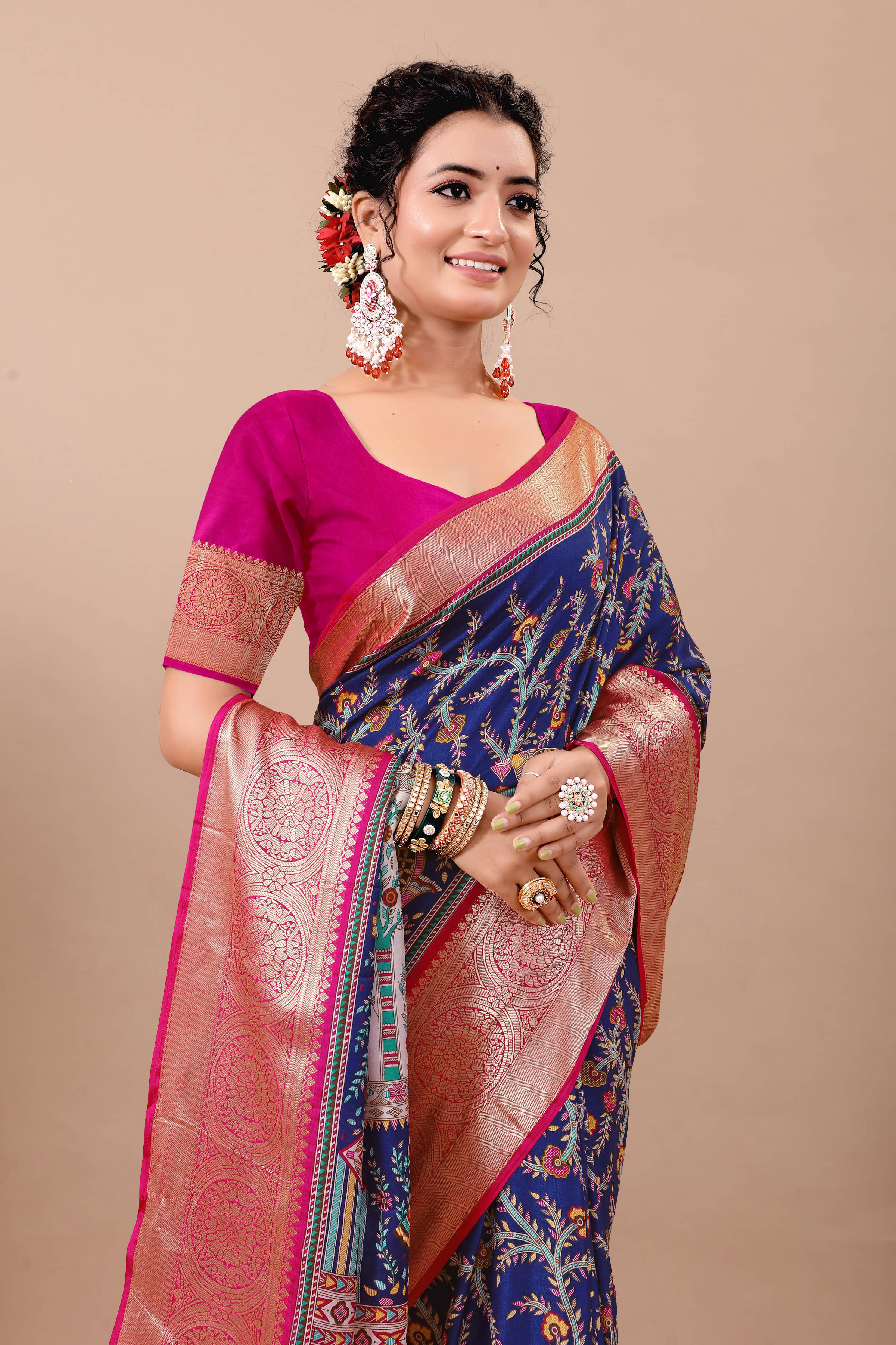     			RUNAYA NX Linen Printed Saree With Unstitched Blouse Piece ( Navy Blue )