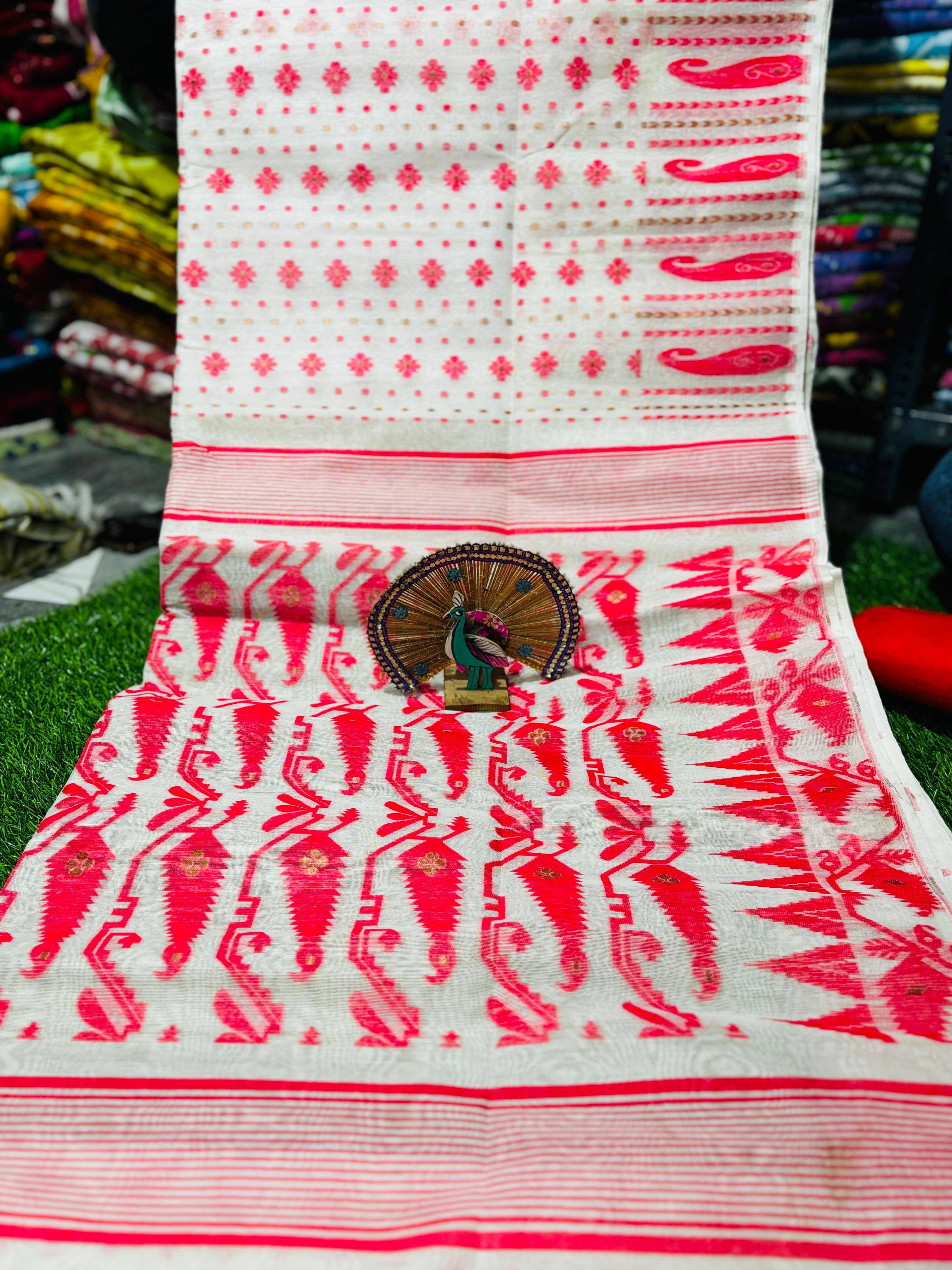 SARADA HANDLOOM Cotton Printed Saree With Unstitched Blouse Piece ( White ) SARADA HANDLOOM Cotton Printed Saree With Unstitched Blouse Piece ( White )