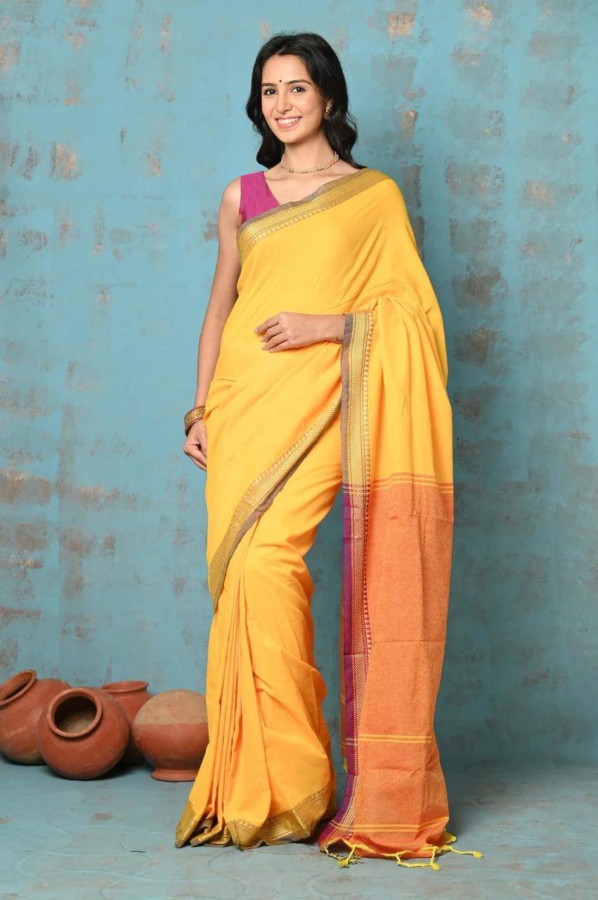 SARADA HANDLOOM Cotton Solid Saree With Unstitched Blouse Piece ( Yellow ) SARADA HANDLOOM Cotton Solid Saree With Unstitched Blouse Piece ( Yellow )