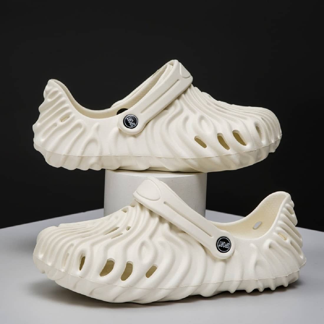 TR - Black Men's Clogs