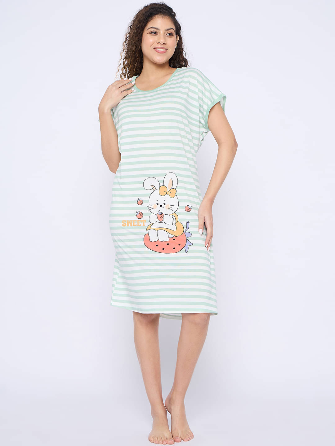     			Camey Green Viscose Women's Nightwear Nighty & Night Gowns ( Pack of 1 )