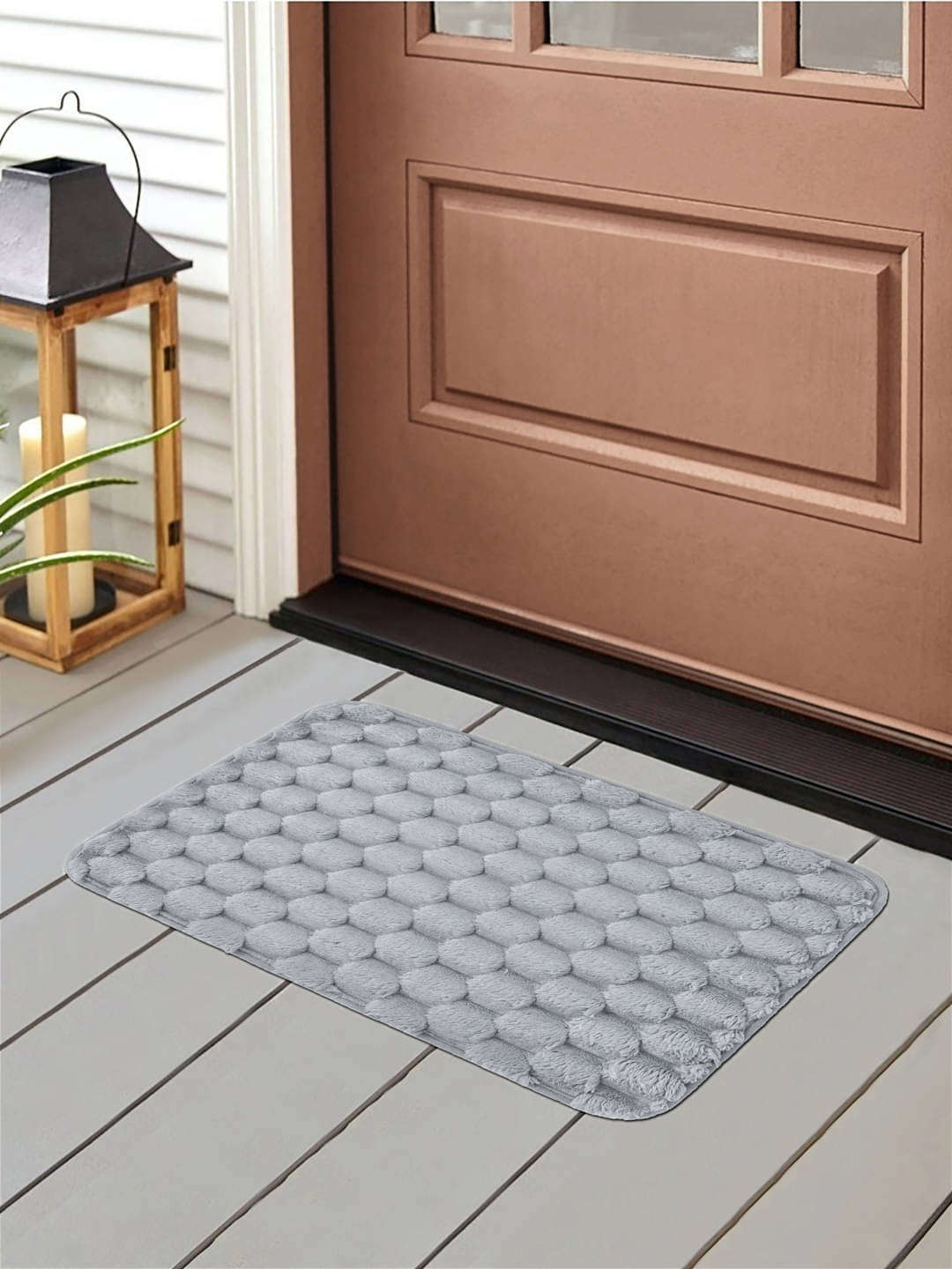 FABINALIV Set of 1 Anti-skid Cotton Door Mat ( 60 X 40 cm ) Silver FABINALIV Set of 1 Anti-skid Cotton Door Mat ( 60 X 40 cm ) Silver