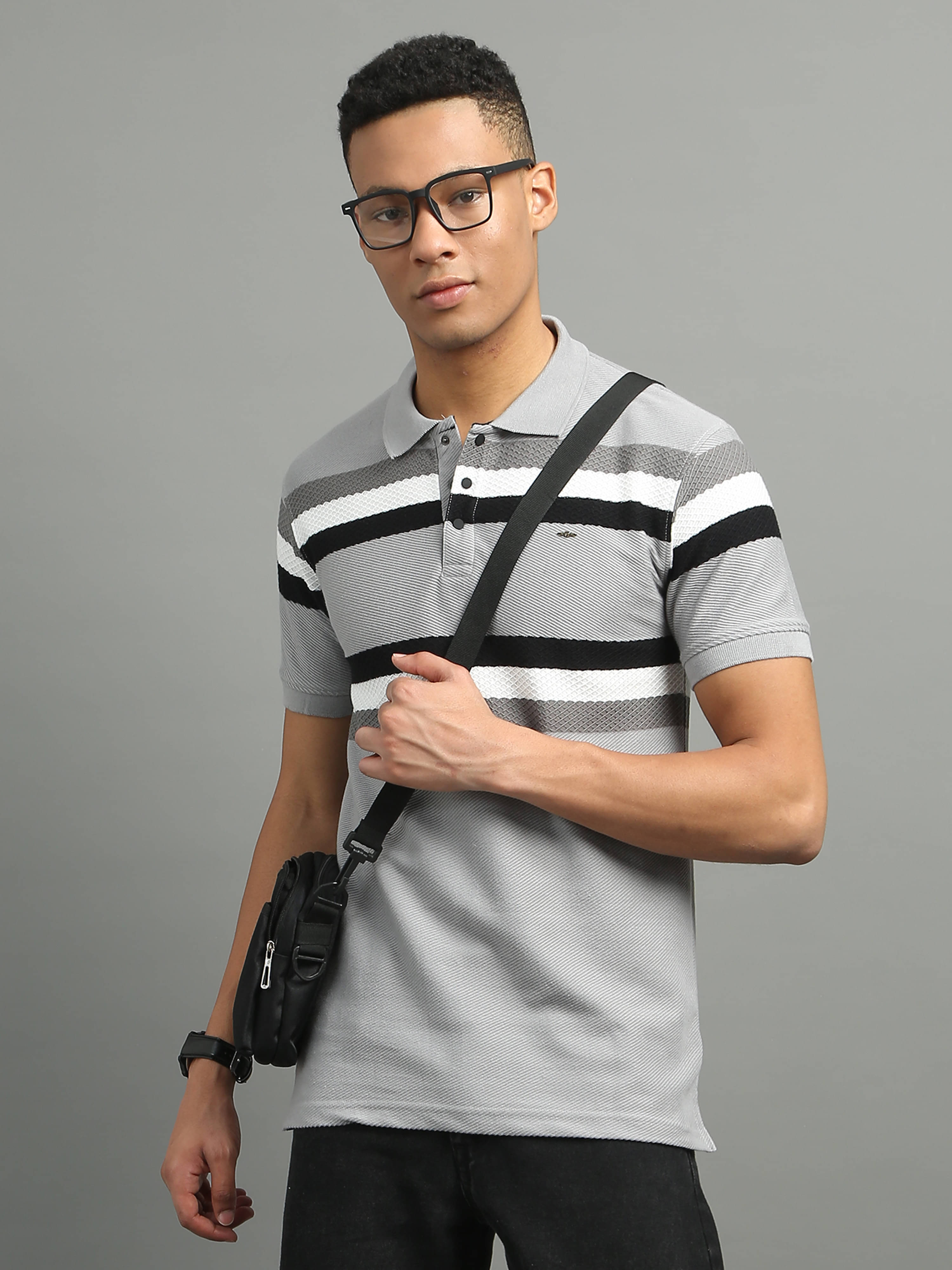     			FROSEN FOX Pack of 1 Cotton Blend Regular Fit Striped Half Sleeves Men's Polo T Shirt ( Grey )