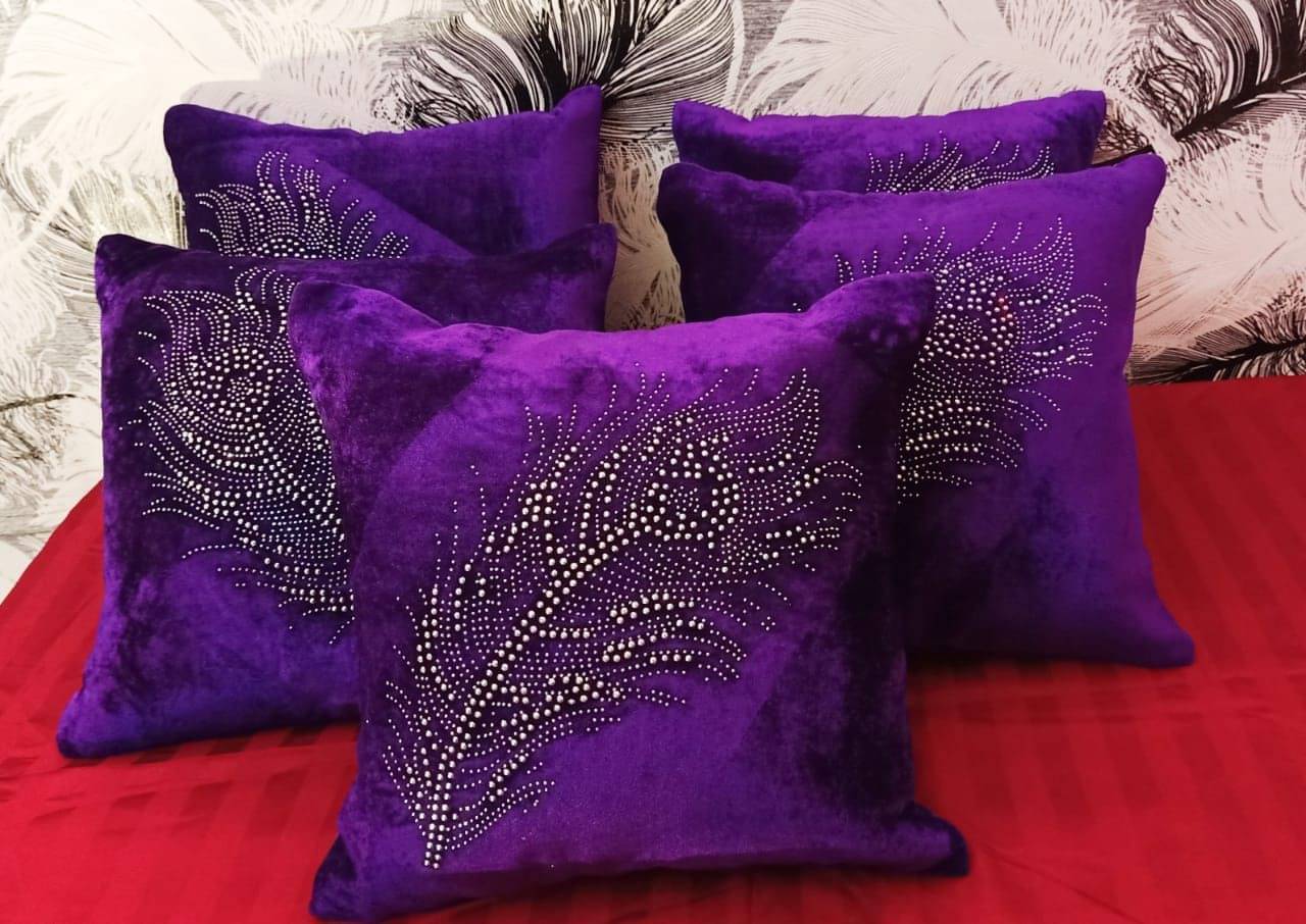     			JDXONLINESALE Set of 5 Velvet Nature Square Cushion Cover (40X40)cm - Purple