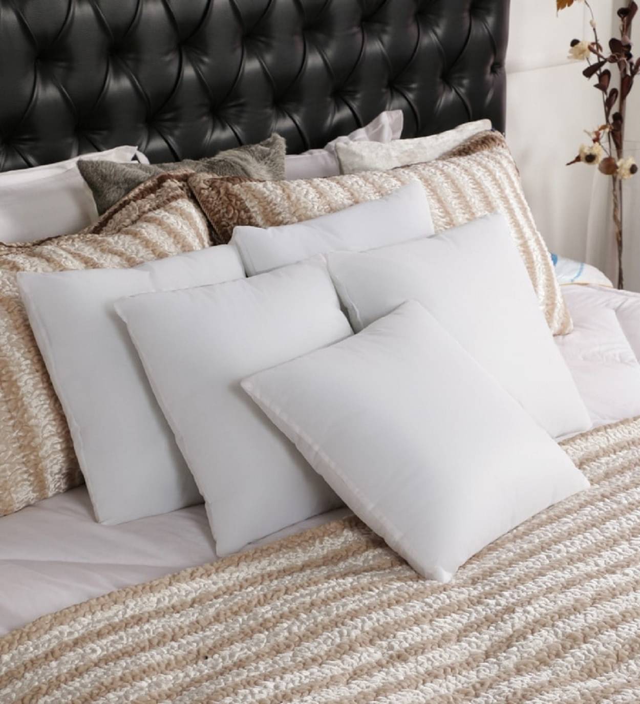 JDXONLINESALE Set of 5 White Polyester Filled Cushion JDXONLINESALE Set of 5 White Polyester Filled Cushion