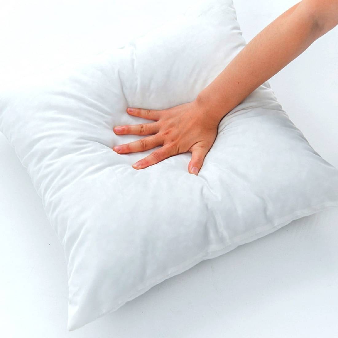 JDXONLINESALE Single White Polyester Filled Cushion JDXONLINESALE Single White Polyester Filled Cushion