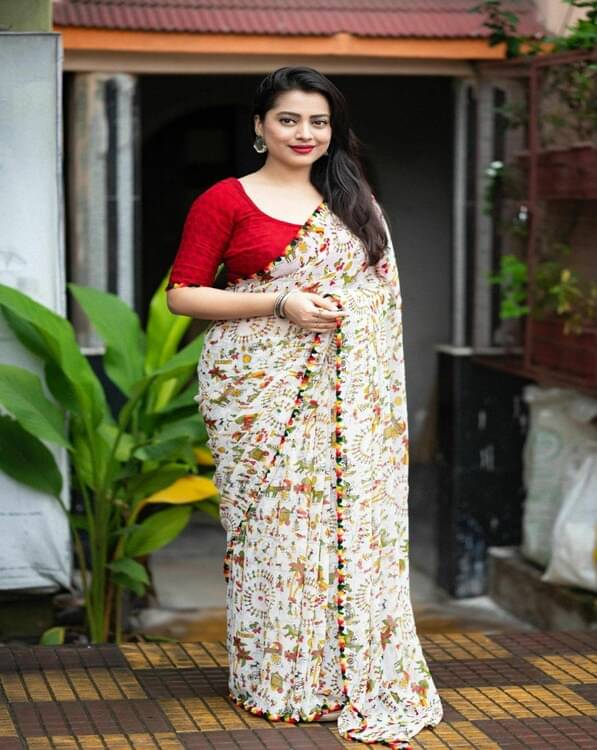 Samai Georgette Printed Saree With Unstitched Blouse Piece ( White ) Samai Georgette Printed Saree With Unstitched Blouse Piece ( White )