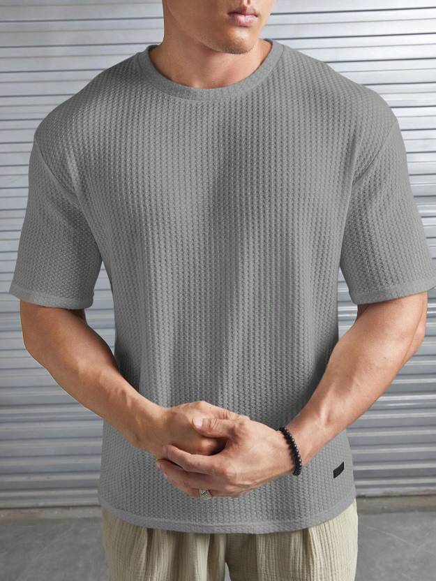     			TOROLY Cotton Blend Regular Fit Self Design Half Sleeves Men's Round T-Shirt - Grey ( Pack of 1 )