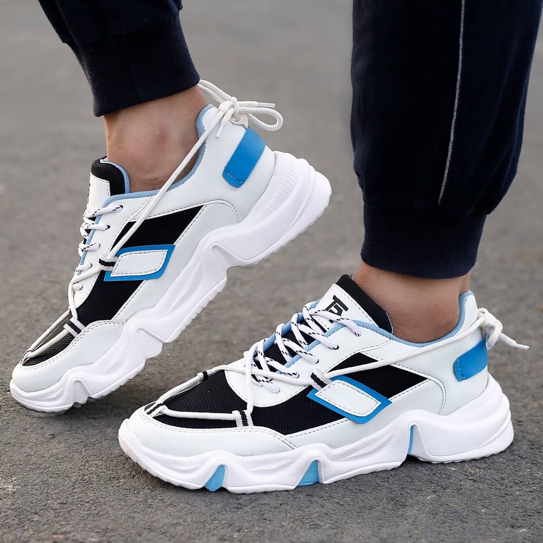    			TR TR SNEAKERS CASUAL WALKING CHUNKY SHOES Multicolor Men's Sneakers
