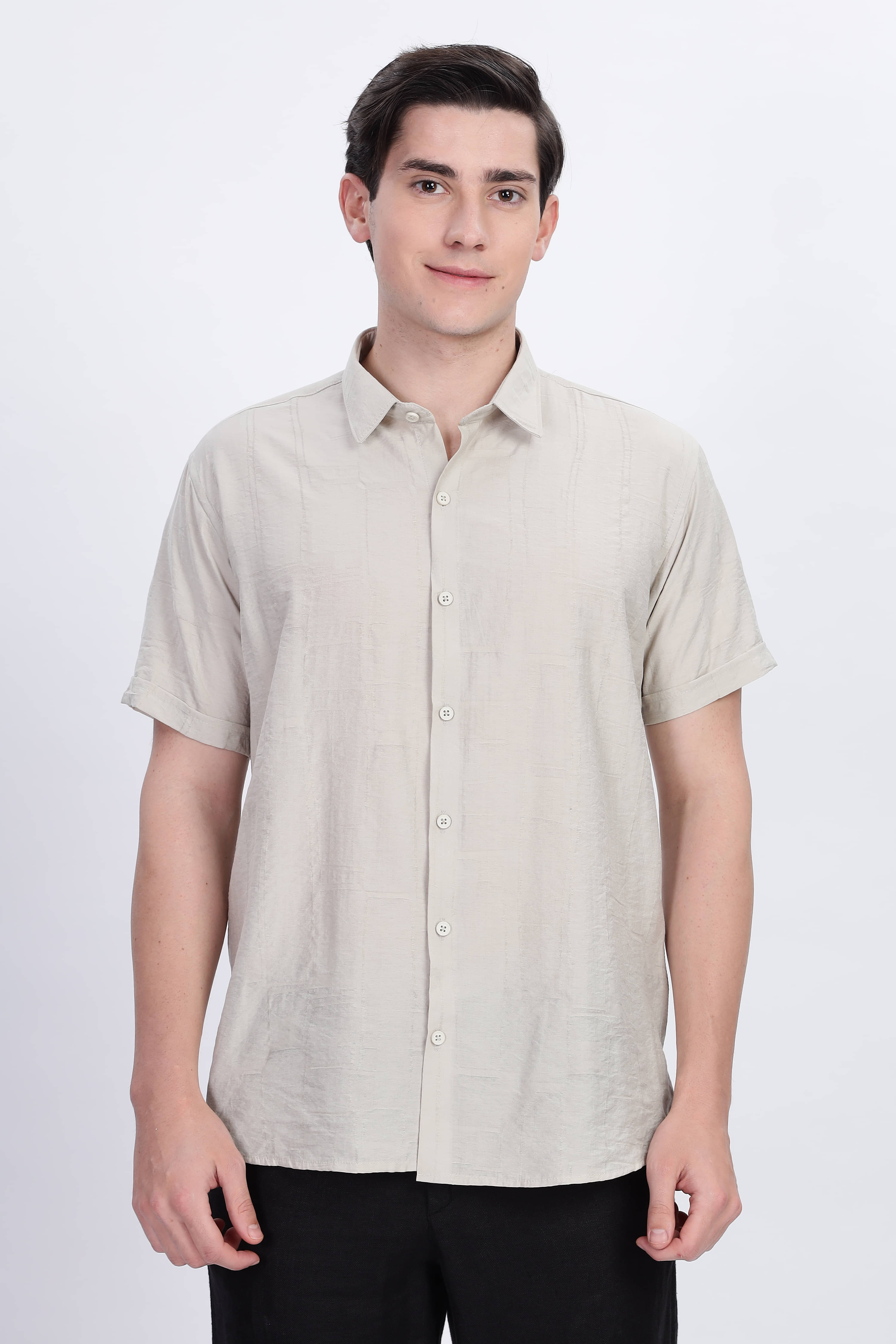 COLOR HUNT Rayon Flex Regular Fit Solids Half Sleeves Men's Casual Shirt - Grey ( Pack of 1 ) COLOR HUNT Rayon Flex Regular Fit Solids Half Sleeves Men's Casual Shirt - Grey ( Pack of 1 )