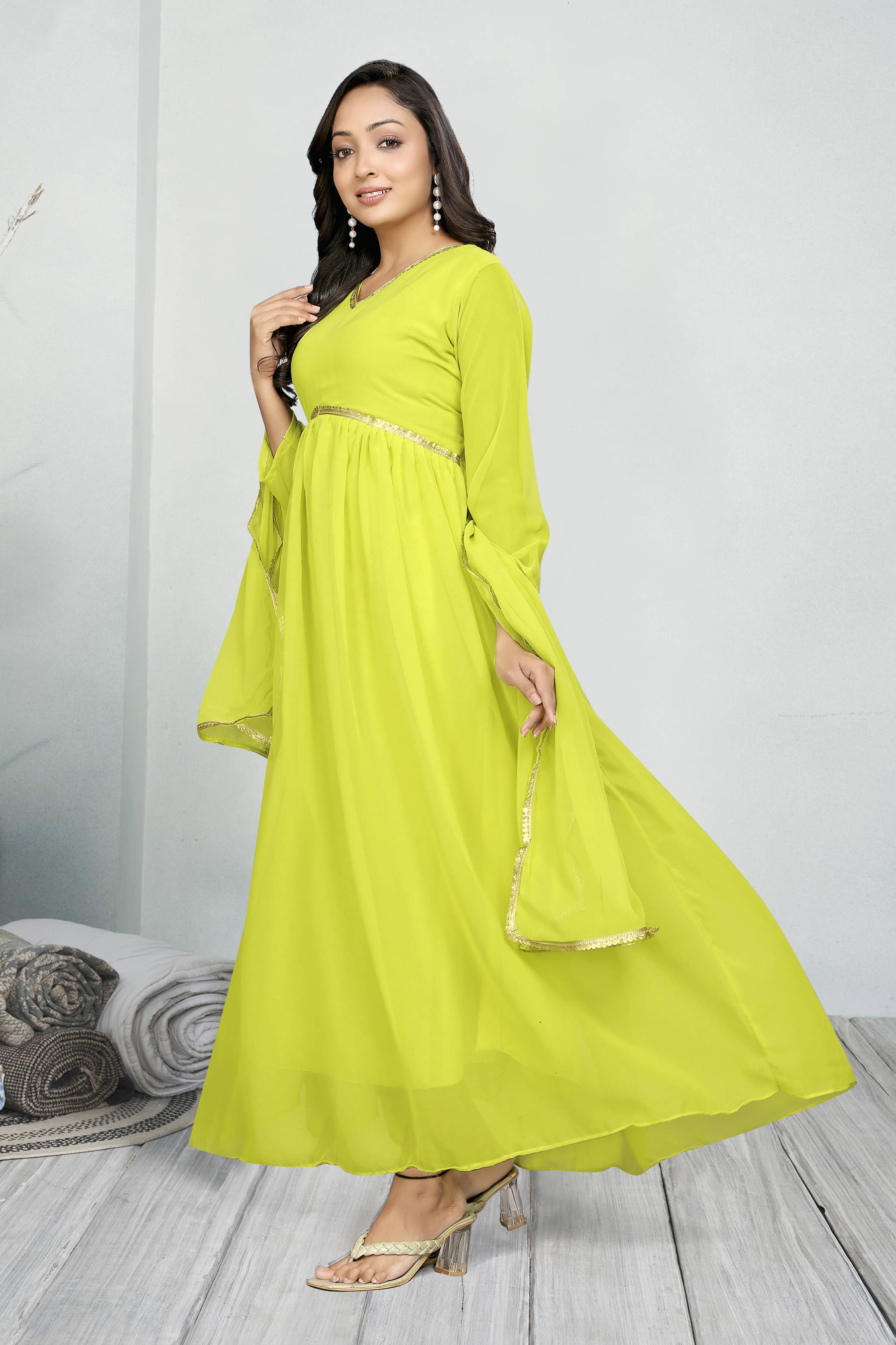     			GENRIC 01 Mint Green Flared Georgette Women's Stitched Ethnic Gown ( Pack of 1 )