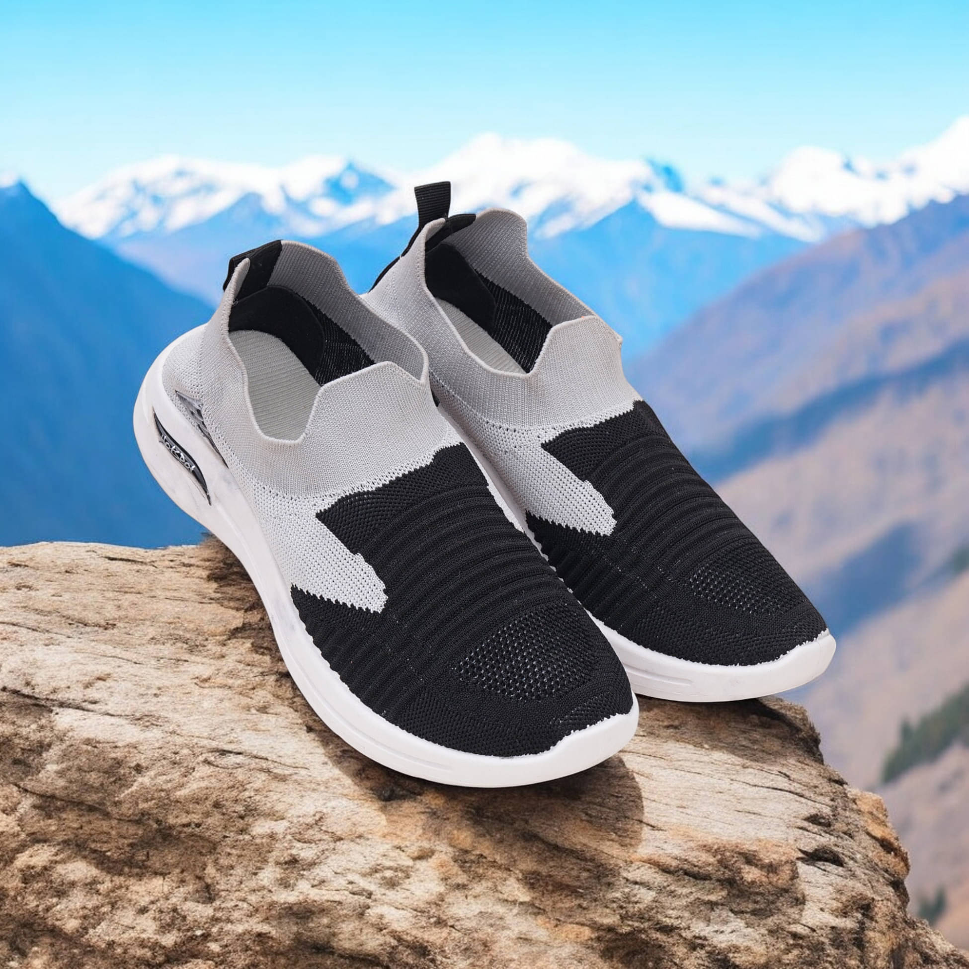     			hotstyle SOCKES Grey Men's Slip-on Shoes